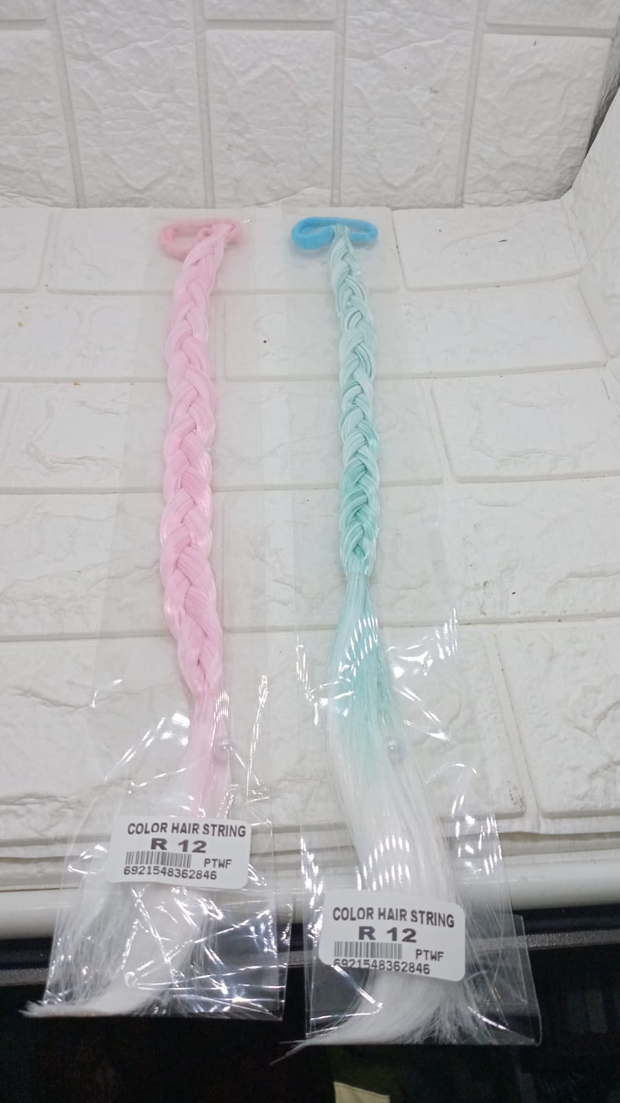 COLOR HAIR STRINGS