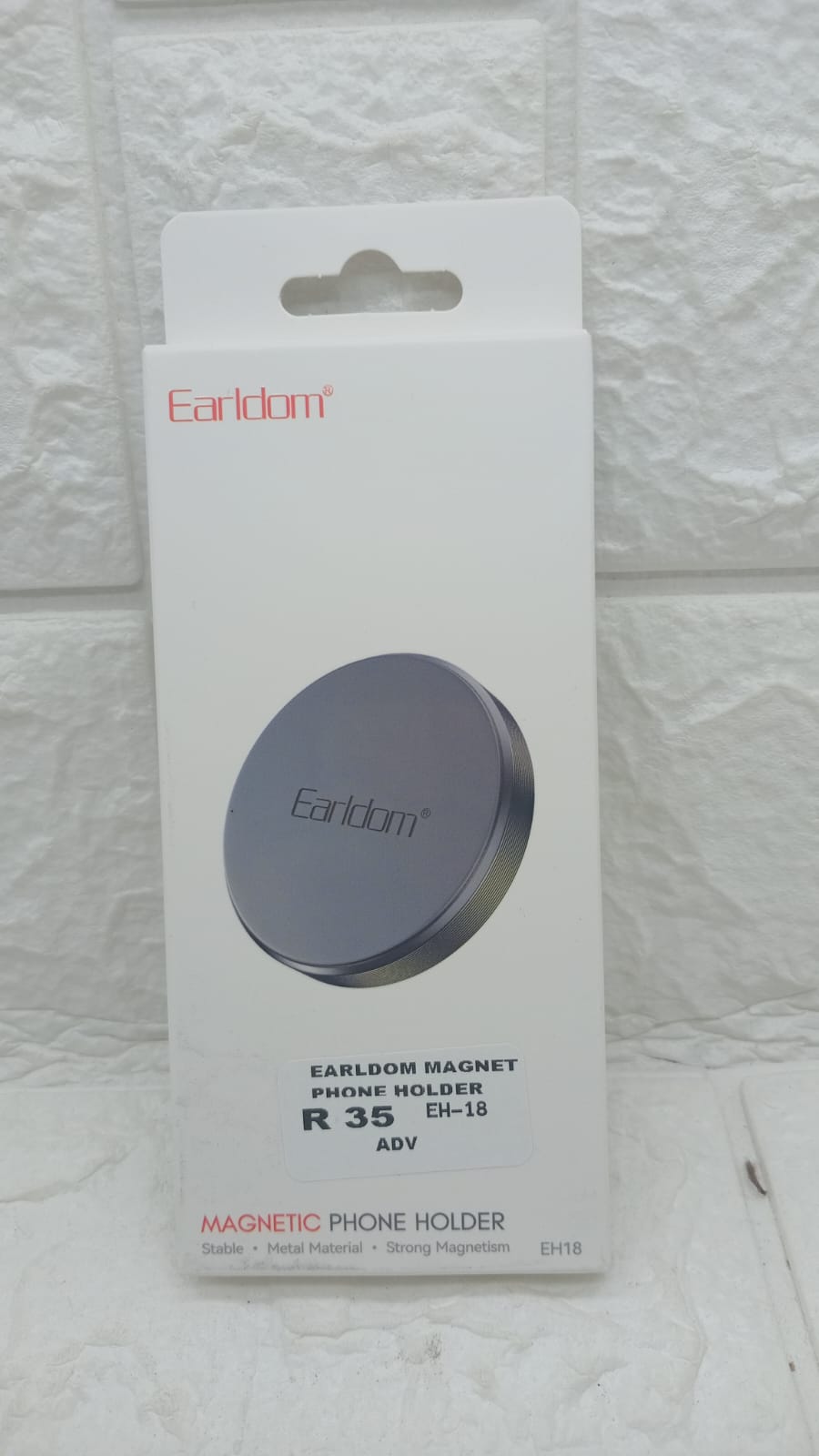 EARLDOM MAGNET PHONE HOLDER