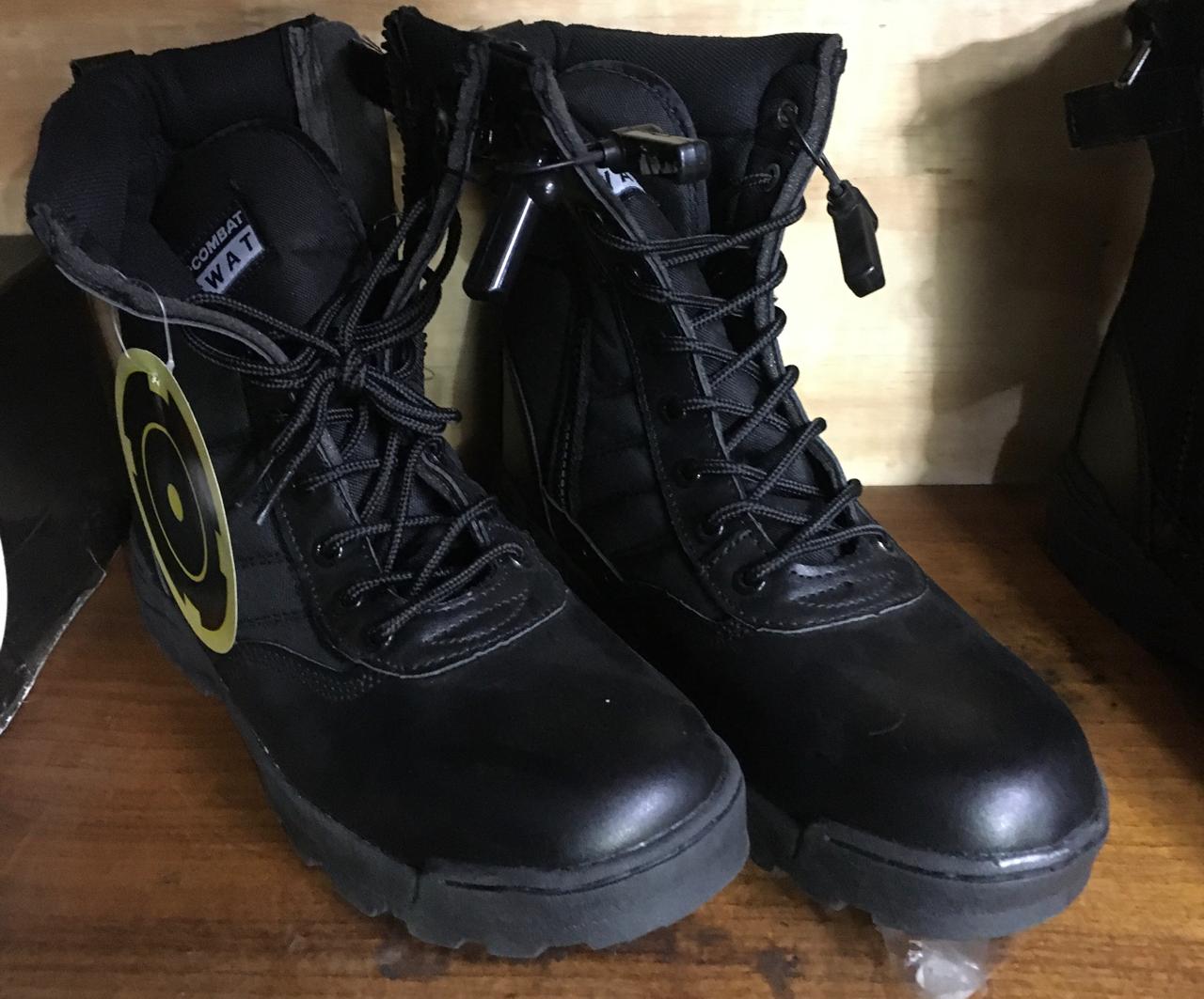 COMBAT SAFETY BOOTS