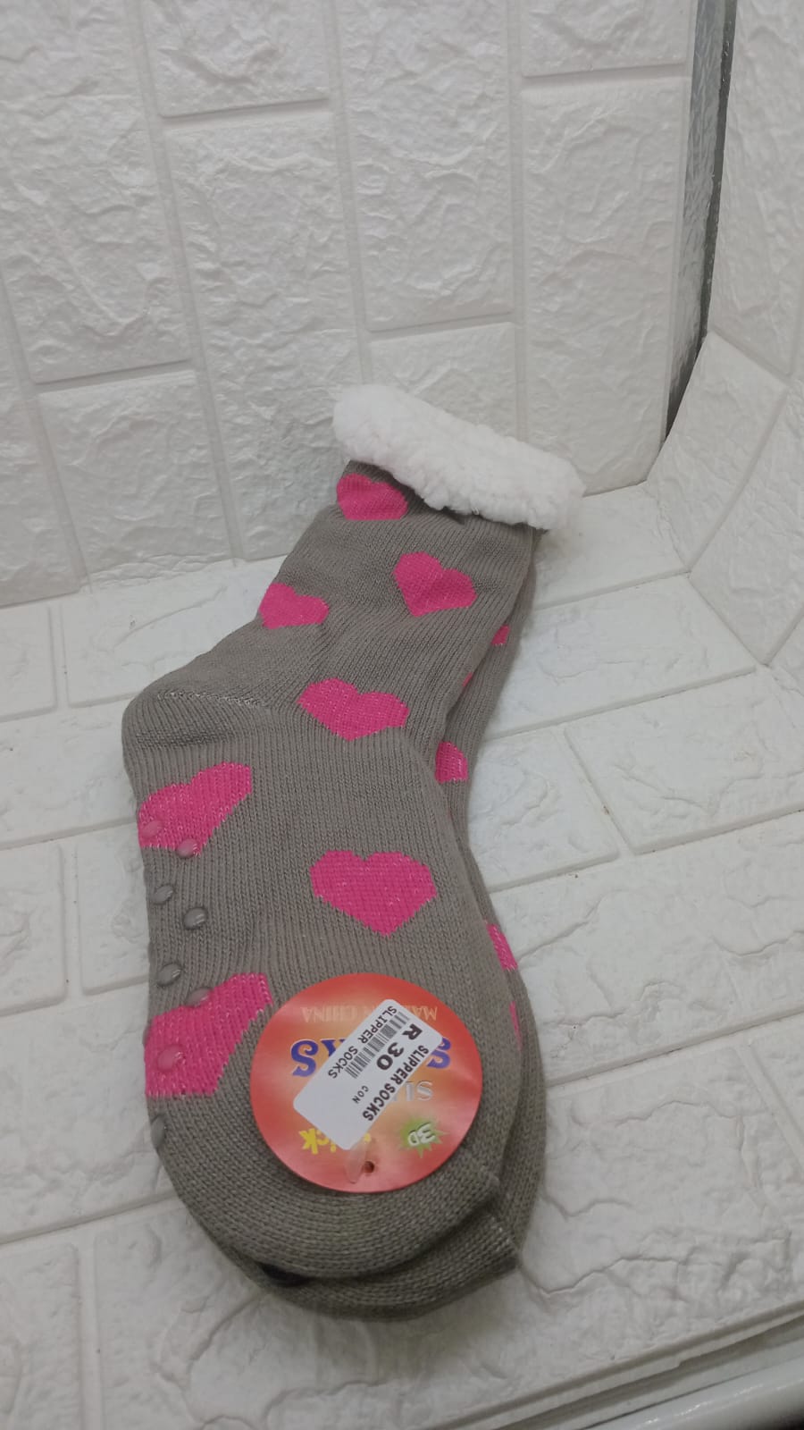 SLIPPER SOCKS