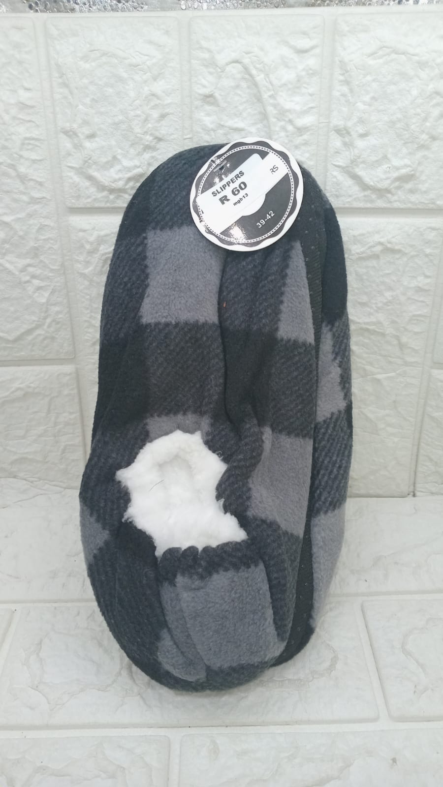 SLIPPERS