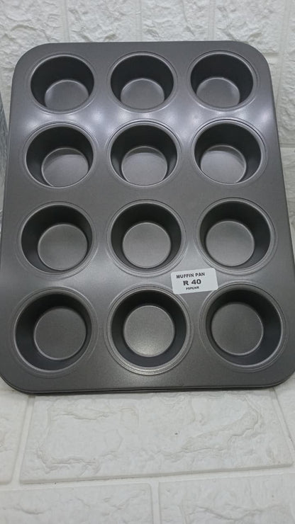 MUFFIN PANS