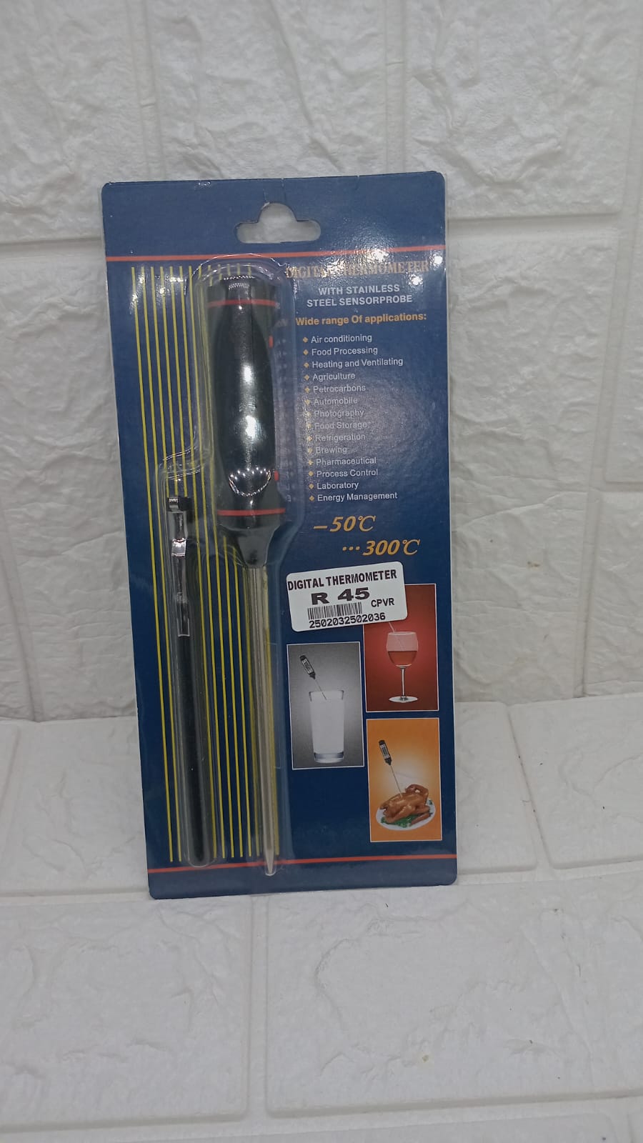 DIGITAL THERMOMETER