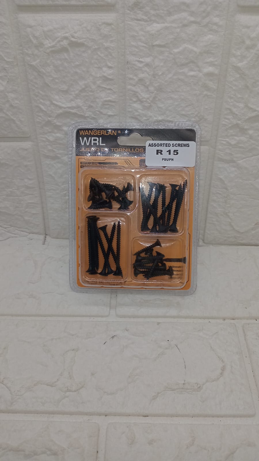 ASSORTED SCREWS