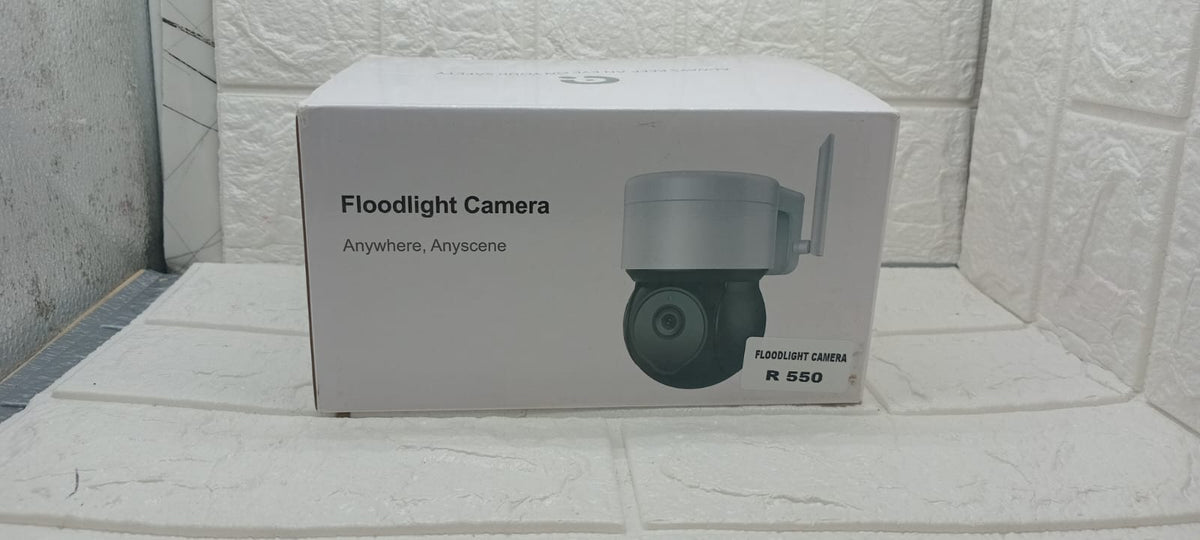 FLOODLIGHT CAMERA
