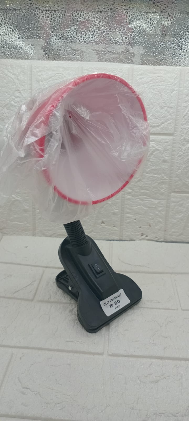 CLIP DESKLAMP