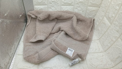 BATHROOM TOWELS