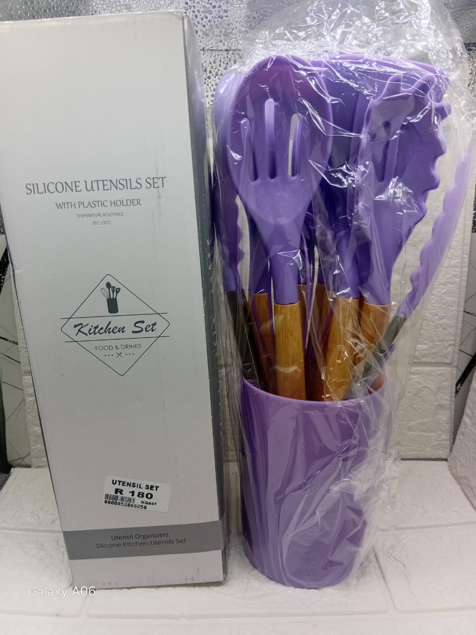 SILICONE UTENSIL SET