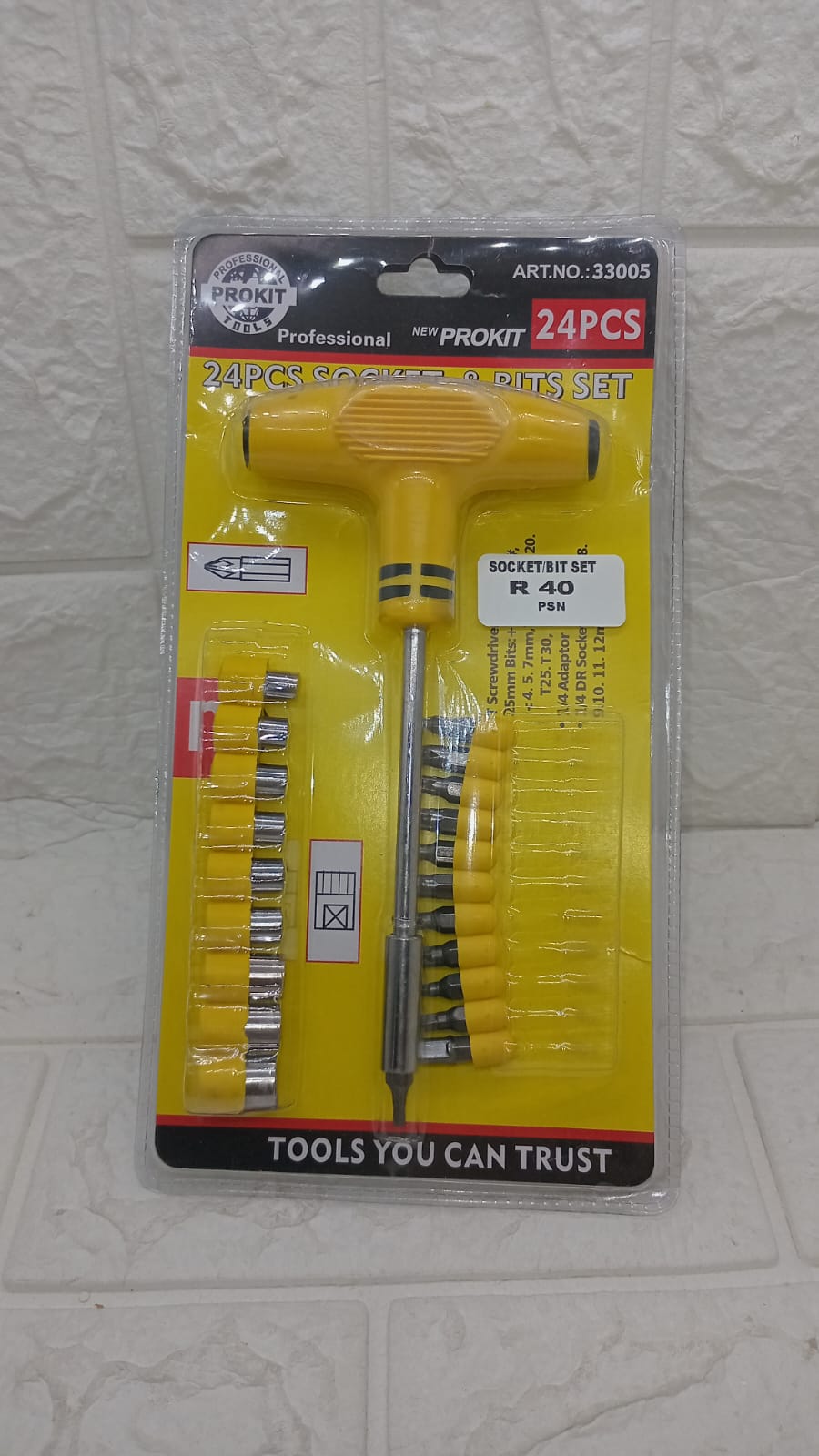 SOCKET / BIT SET