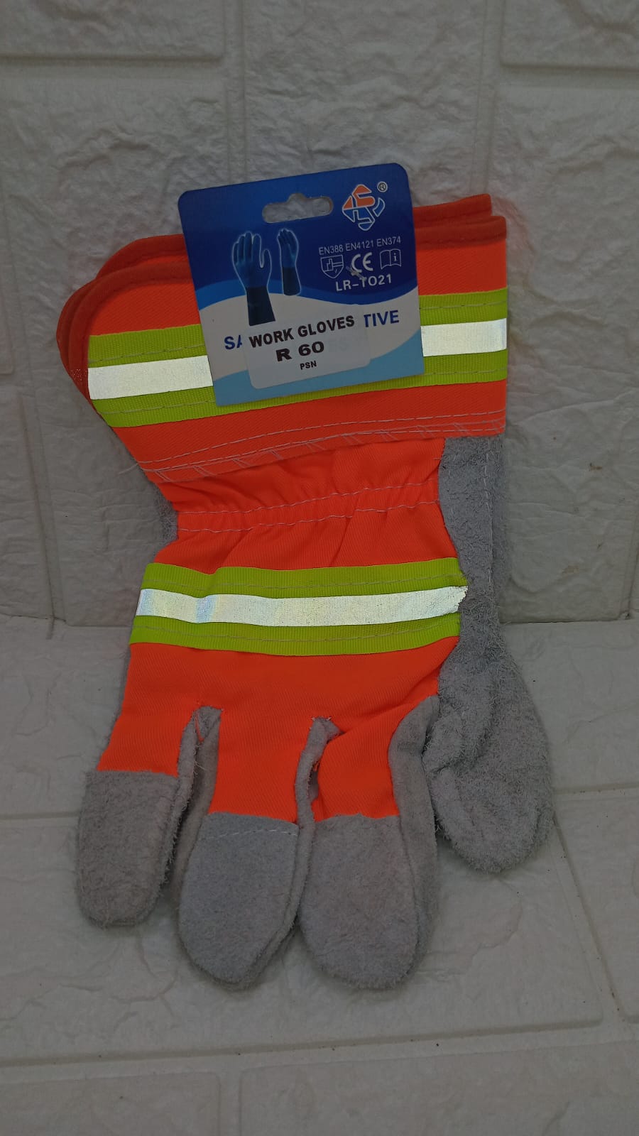 WORK GLOVES