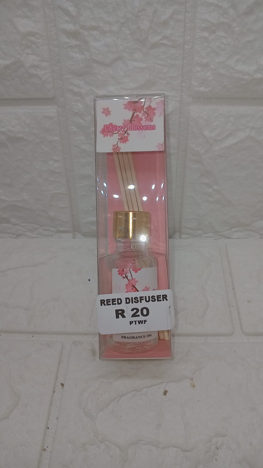 REED DIFFUSERS