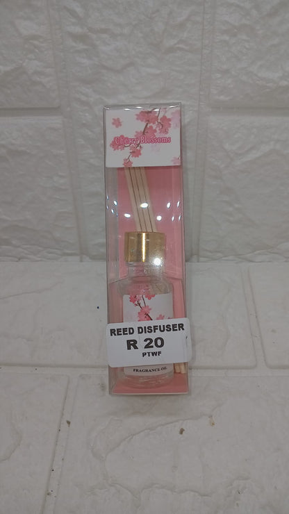 REED DIFFUSERS