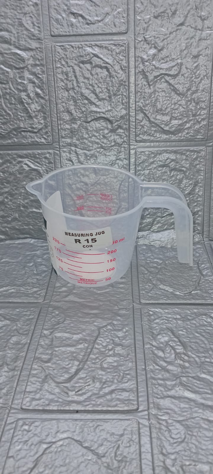 MEASURING JUG