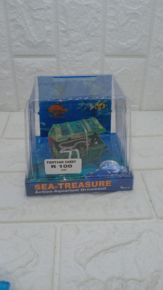 FISHTANK CHEST