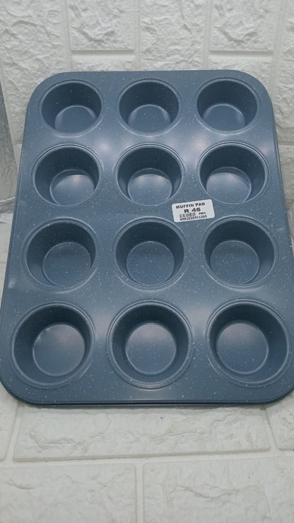 MUFFIN PANS