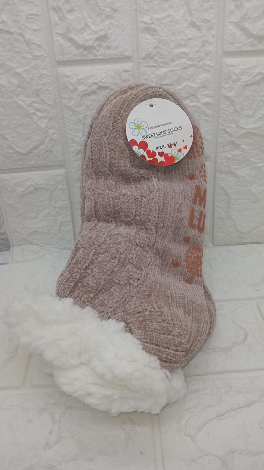 SLIPPERS