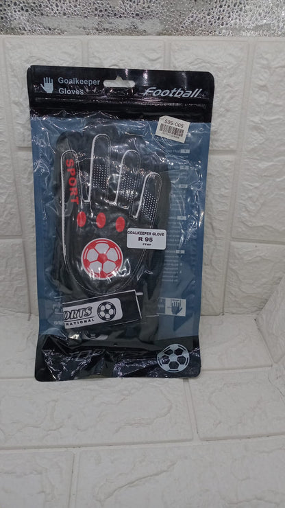 GOALKEEPER GLOVES