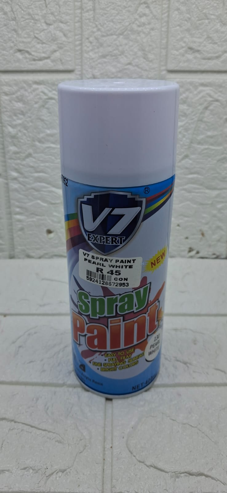 SPRAY PAINT
